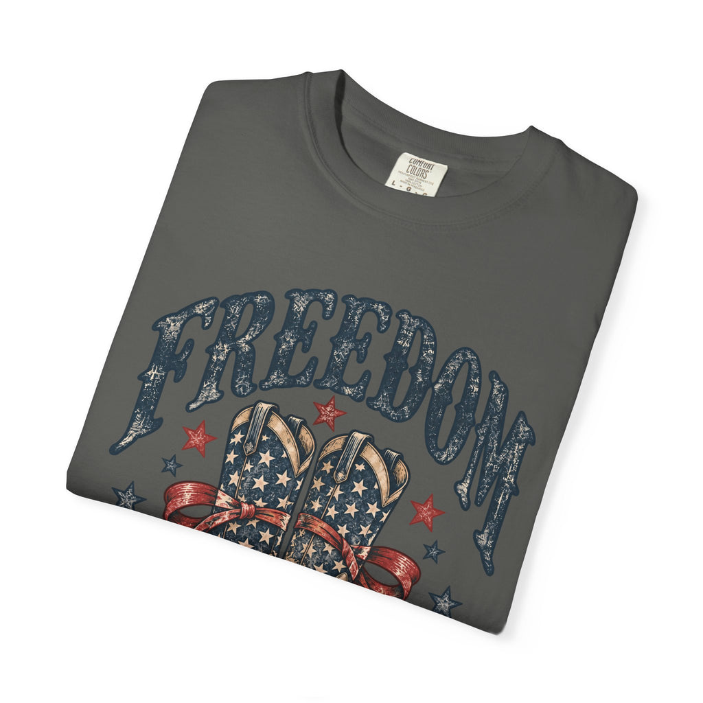Freedom Looks Good on Me Western T-Shirt
