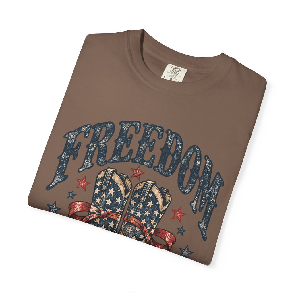 Freedom Looks Good on Me Western T-Shirt